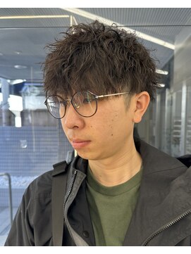 ブラウン(Brown) ツイストパーマ/マッシュ/刈り上げ/藤沢美容院