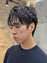 ネイト(Neit)&nbsp;ニュアンスパーマセンターパート曲がる縮毛矯正