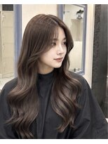 チャオ(ciao)&nbsp;艶感、上品キレイめレイヤースタイル