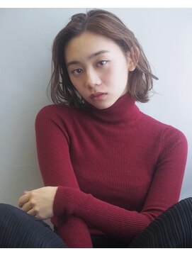 クラン(clan) 斜めバングふわくしゅカールショート