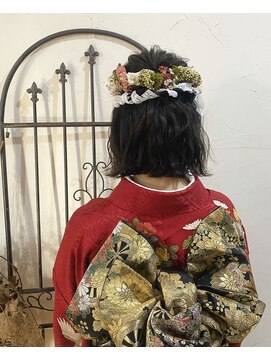 エミュー(emue) 京都成人式ヘア外ハネハーフアップ ヘアアレンジ ヘアセット中島