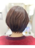 ショートボブ