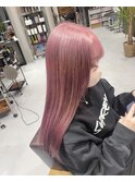 ピンクグレージュ