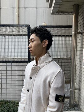 ウェルネス(Wellness) 短めスパイキーショート