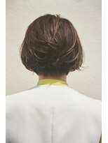 ヘアー 4038(HAIR.4038) 大人フェミニンショートボブ