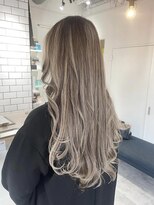 エイス 梅田 中津(Ace)&nbsp;ハイライトグレージュカラー