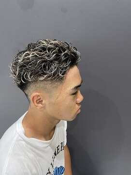 クレオ 片江店(CREO) パーマハイライトメンズカット