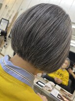 ディエス ヘアデザイン 能見台(diez hair design) 脱白髪染めボブ
