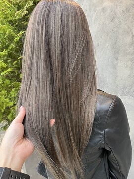 ドアバイリップル(door by LIPPUL) silver beige