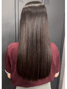 ラクシア(LUXIA) 艶髪ストレート