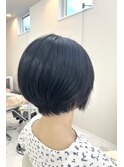 くびれショートヘア