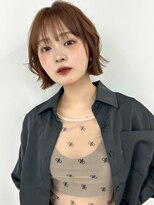 ユーフォリア 渋谷グランデ(Euphoria SHIBUYA GRANDE)&nbsp;ショートボブ ピンクブラウン 外ハネボブ 韓国レイヤー 艶髪