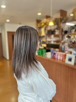 スタジオフィット(STUDIO FITTO)&nbsp;★アンブレラカラー（ベージュ）セミロング★