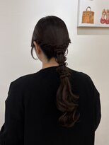 ロビー(LOBBY)&nbsp;タイト編みおろしヘア♪