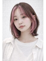 アンディー(&dy) ピンクインナーカラー×切りっぱなしボブ髪質改善トリートメント