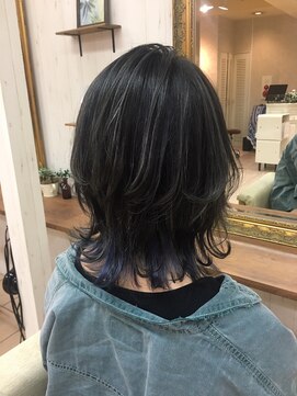 ウィルゴ(VIRGO) グレーハイライトブルーインナーカラーウルフ