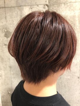 ヘアーアンドメイク ファット(Hair&Make PHAT) 大人ショートナチュラルブラウンカラー30代40代
