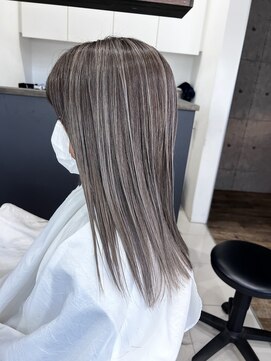 ヴァイラル(VIRAL) ハイライトグレージュ