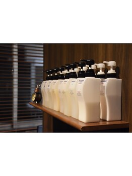 今までのトリートメントとは違う"髪本来の輝きに導くトリートメント"で、憧れ美髪に叶えます♪