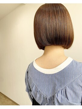 アンフィユヌキャトル(AnFye une Qatll) ミニボブ