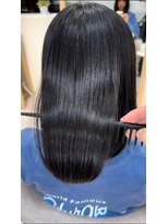 アム 表参道(am)&nbsp;小顔薄めバンググレージュレイヤーロング前髪パーマ黒髪