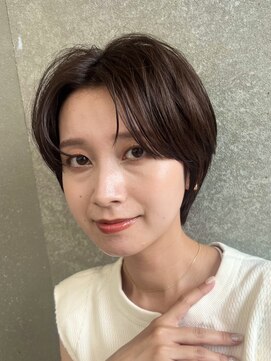 ロンド パルティール 大宮(Lond partir) カールセミディシアカラー姫カットダークアッシュショート