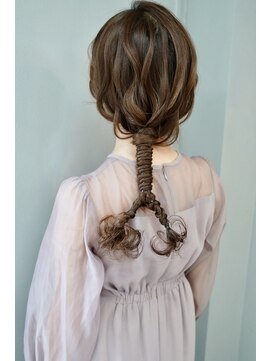 ドッツ(Dots.) Dots.ブライダルアレンジ