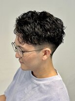 ニアウ 伊勢崎連取店(Niau)&nbsp;波巻きスパイラルパーマツイストスパイラルパーマシャドウパーマ