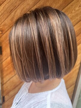 オンカラー(ON.COLOR) グラデーションレイヤーハイライトベージュ