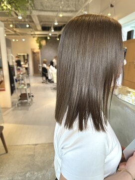 マッシュ グランバーズ 布施(MASHU GRANDVASE) オリーブベージュ