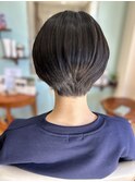 ショートボブ