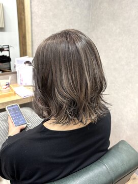 黒髪/クラゲヘアー/オリーブグレー/小顔/ココアベージュ［稲毛］