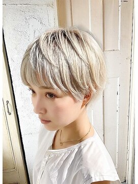 エノア 青山(ENORE) ブリーチ/ダブルカラー/グラデーションカラー/インナーカラー