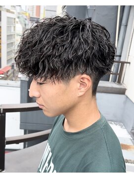 リベル(LIBER) 【初パーマにおすすめ◎】縦落ちツイストスパイラル