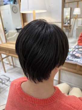 オリーブカラー