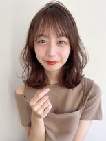 トゥーナ 表参道(tona) ミディアムレイヤー、外ハネボブ、グレージュ、脱白髪染め☆