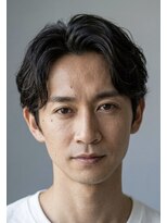 ゼンコー アオヤマ(ZENKO Aoyama)&nbsp;黒髪×センターパート×ニュアンスパーマ【メンズパーマ表参道】