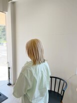 ヒュー(HUE)&nbsp;ブロンドホワイト//ブリーチ1回/所要時間4h