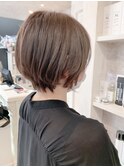 福山市美容室Caary人気 丸みショートボブ パープルベージュ