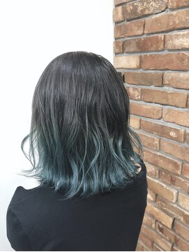 ミングルクラーロヘアー(MINGLE CLARO hair) エメラルドグラデーションカラー