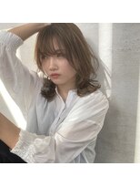 フィーカ(fika) くびれミディアムヘア