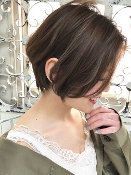 ロンド レグリーズ 立川(Lond leglise) ミニボブ/タッセルボブ/韓国レイヤー/顔周り/グレージュ