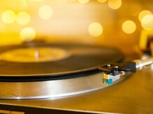 fee大橋店では《静かな店内作り》を心がけています