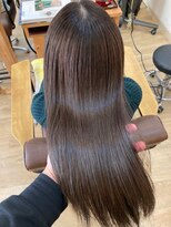 グランバイ アトリエドングリ(Grand × AtlierDonguri) 髪質改善 ビフォーアフター 851(グレイアッシュ)