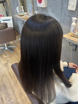 ロダット 横浜(LODAT by little) つやさらストレート・縮毛矯正・髪質改善【LODAT横浜】