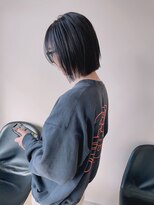 クム(QUMU)&nbsp;ダークグレー×ぱつっとボブ