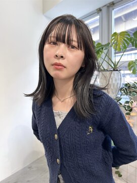 マルケ ドゥ マッシュ(MaruQuee de mashu) 透明感オリーブカラー