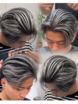 ステラ(STELLA)&nbsp;メンズ/バレイヤージュ/センターパート/ブリーチ＆ダブルカラー