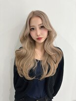 ヴェルア 四条烏丸(Velua)&nbsp;10代20代セミロングケアブリーチダブルカラーブロンド髪質改善