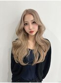 10代20代セミロングケアブリーチミルクティーブロンド髪質改善